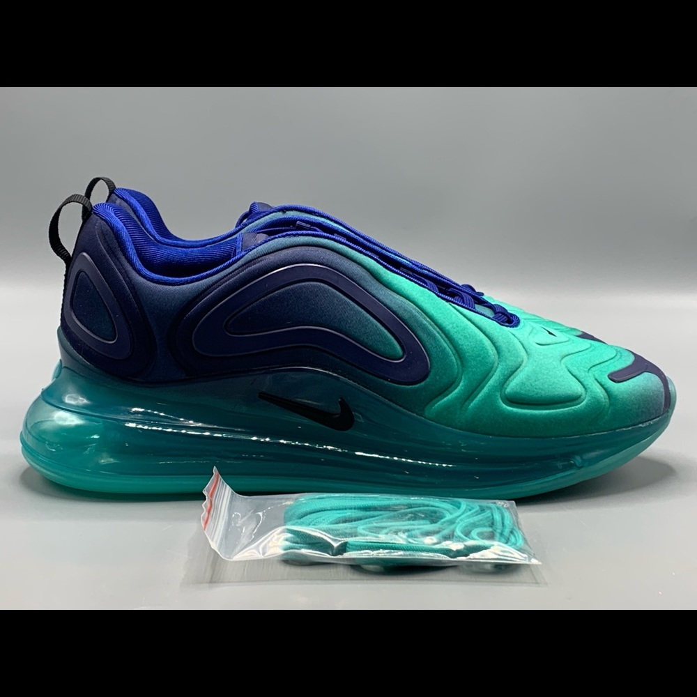 NEW Nike Air Max 720 “Sea Forest” Size 10